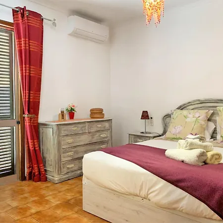 Monumental Penthouse Апартаменты